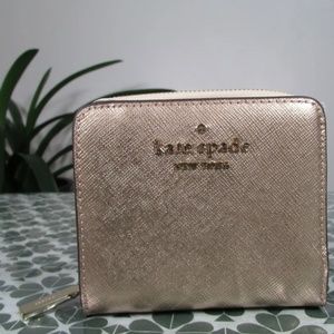 NWT Kate Spade Metallic Saffiano Leather Staci Small Zip Around Wallet Rose Gold
